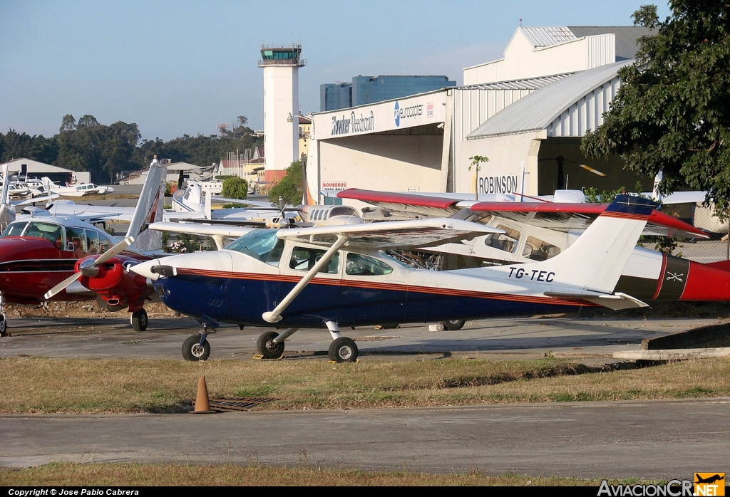 TG-TEC - Cessna 182Q Skylane II - Privado