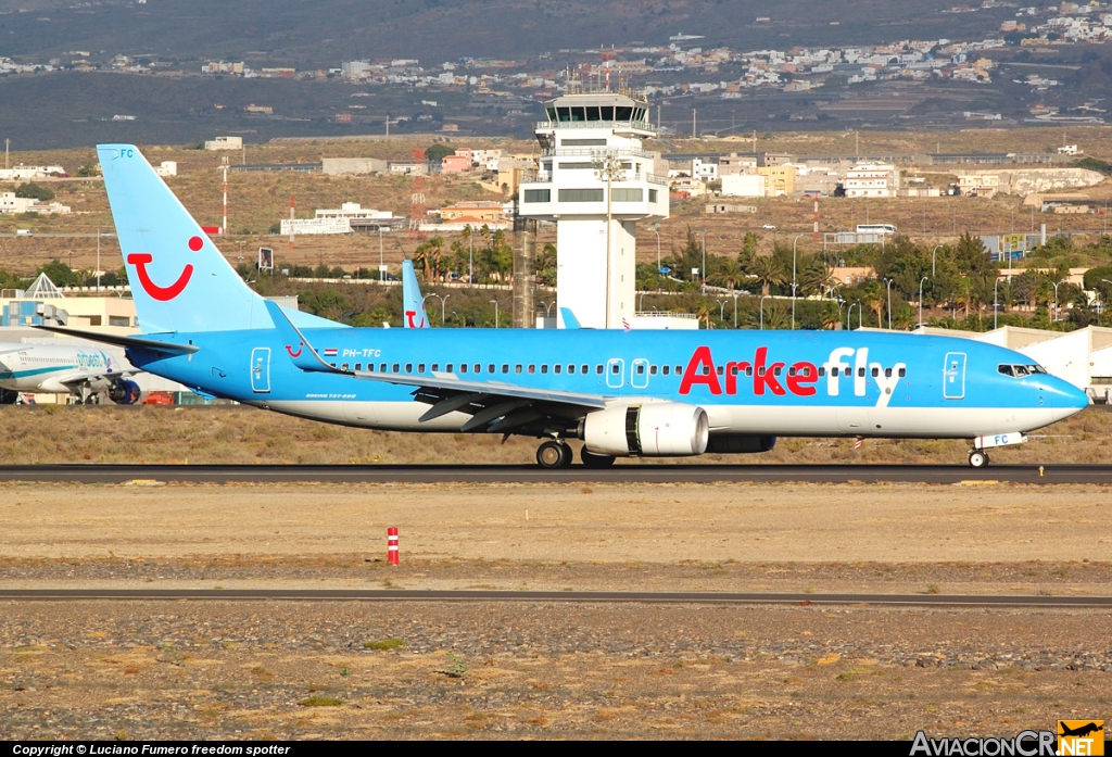 PH-TFC - Boeing 737-8K5 - ArkeFly