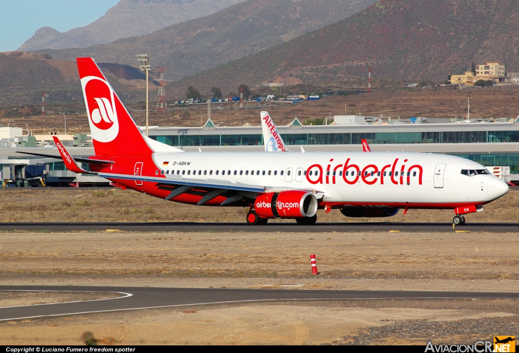 D-ABKW - Boeing 737-86J - Air Berlin