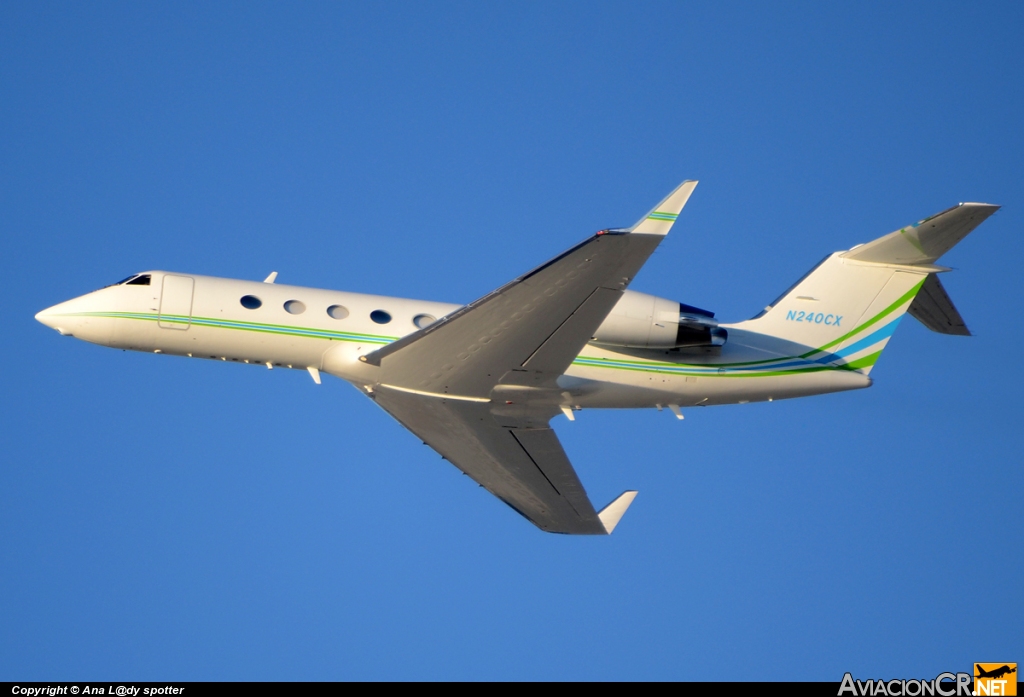 N240CX - Gulfstream Aerospace G-IV Gulfstream IV-SP - Privado