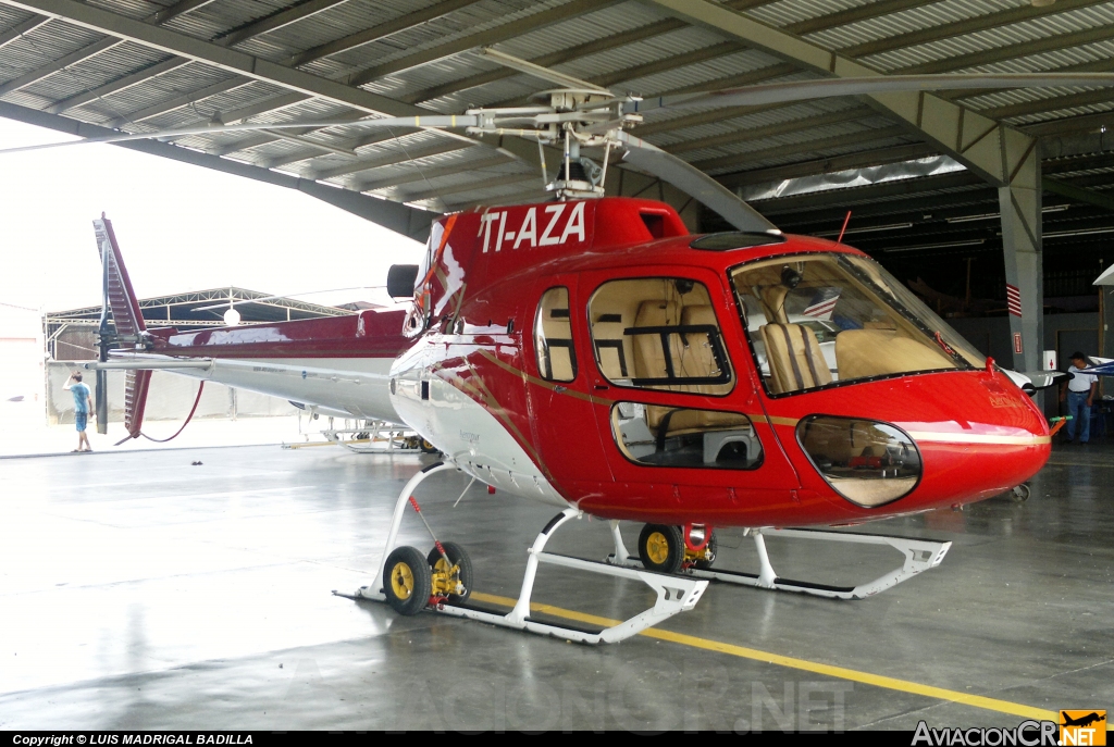 TI-AZA - Eurocopter AS 350BA Ecureuil - Privado