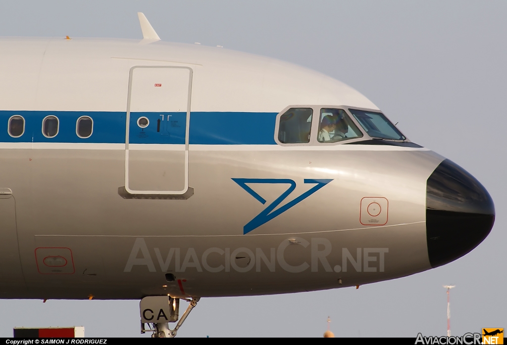 D-AICA - Airbus A320-212 - Condor
