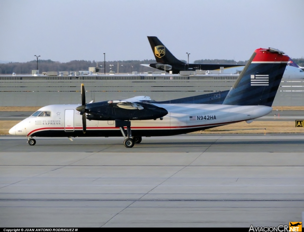 N942HA - De Havilland Canada DHC-8-102 Dash 8 - US Airways Express (Piedmont Airlines)