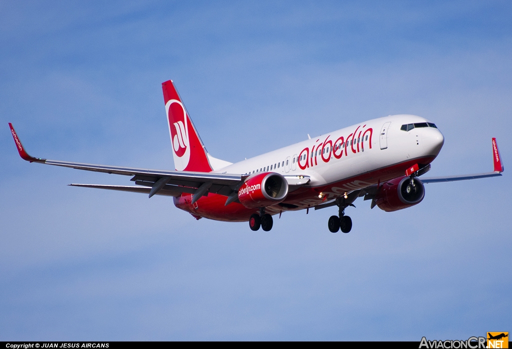 D-ABMB - Boeing 737-86J - Air Berlin