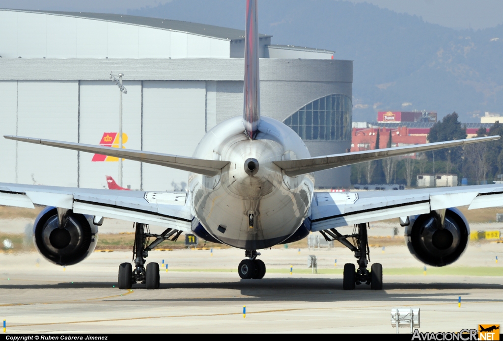 N193DN - Boeing 767-332/ER - Delta Air Lines