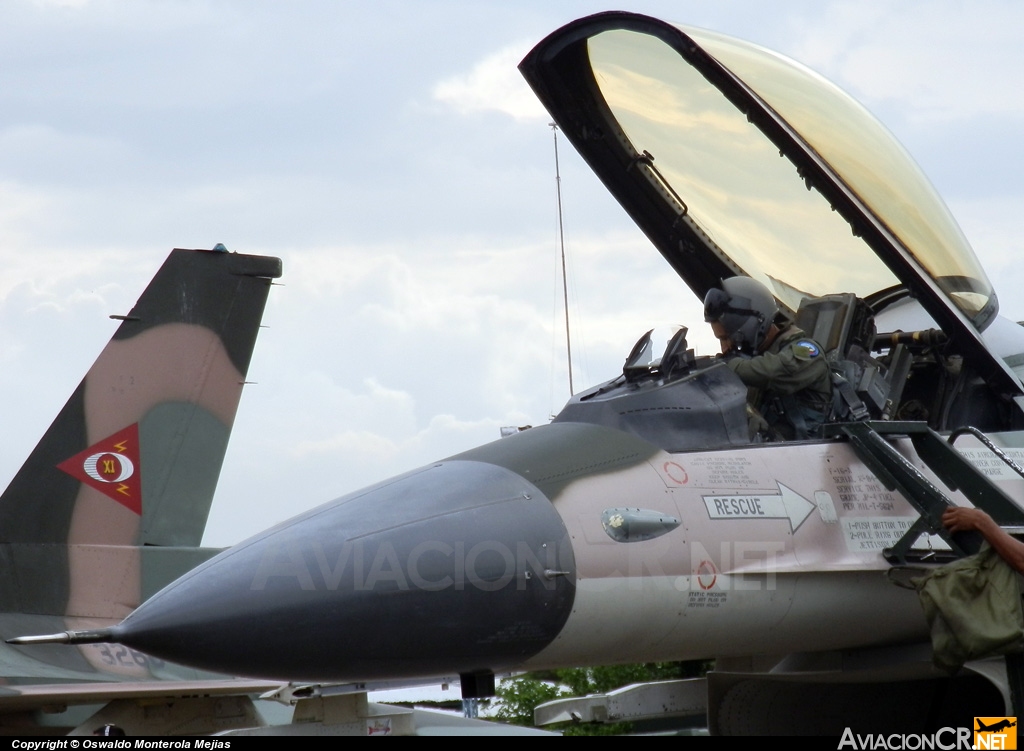0220 - General Dynamics F-16A Fighting Falcon - Venezuela - Aviacion Militar Venezolana