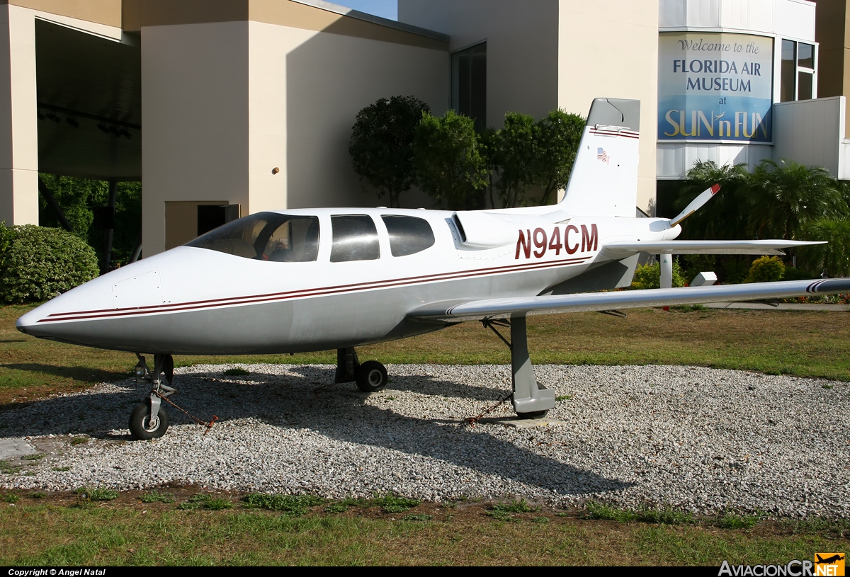 N94CM - Cirrus VK-30 - Privado