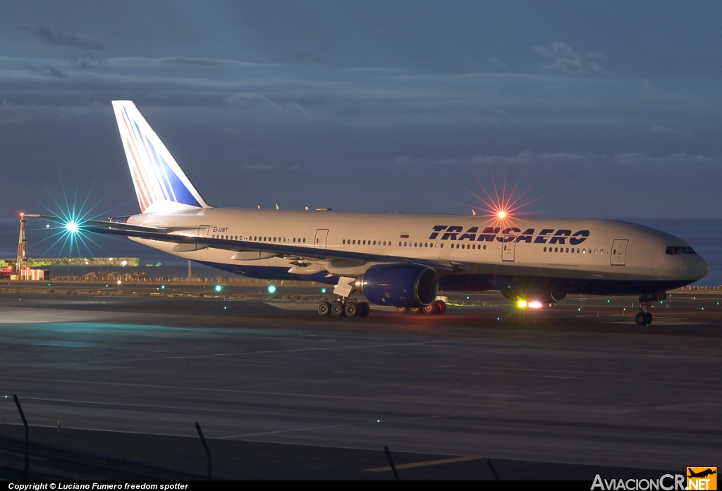 EI-UNT - Boeing 777-212/ER - Transaero Airlines