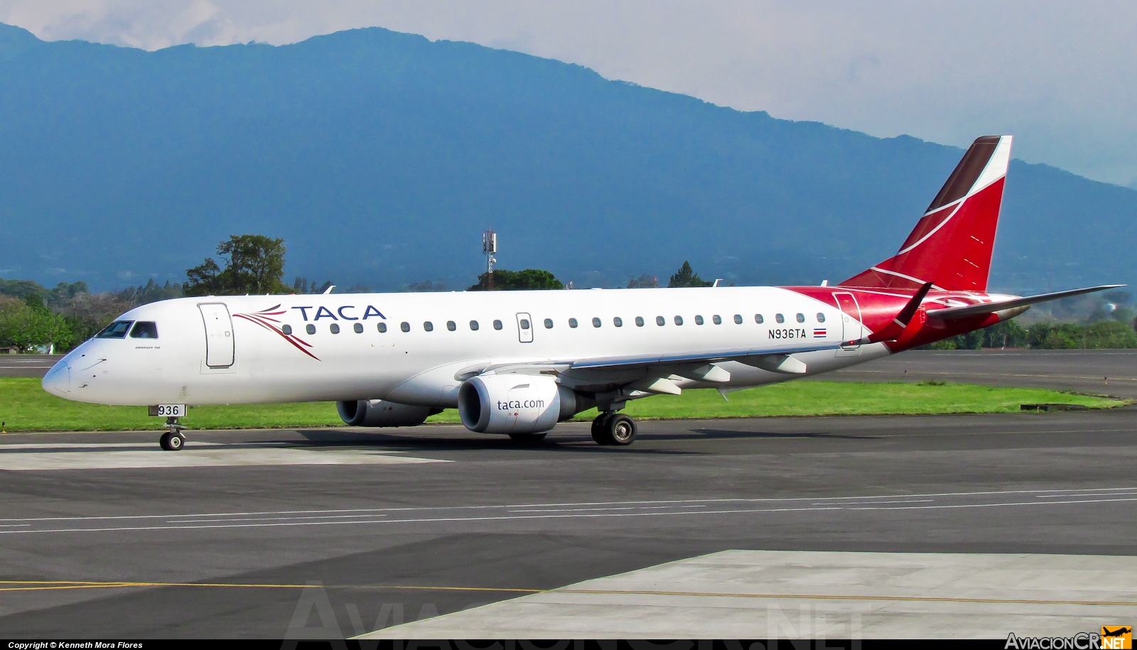 N936TA - Embraer 190-100IGW - TACA