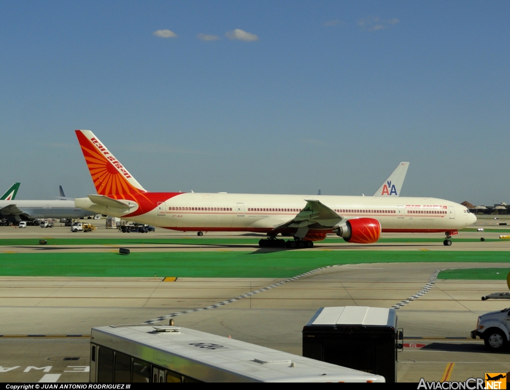 VT-ALQ - Boeing 777-337/ER - Air India