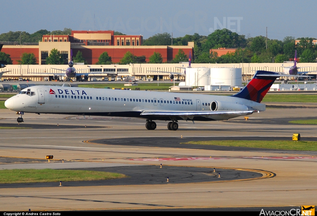 N918DE - McDonnell Douglas MD-88 - Delta Air Lines