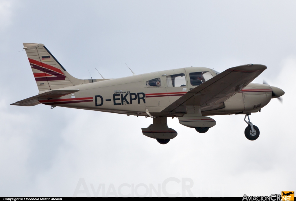 D-EKPR - Piper PA-28-181 Archer II - Privado