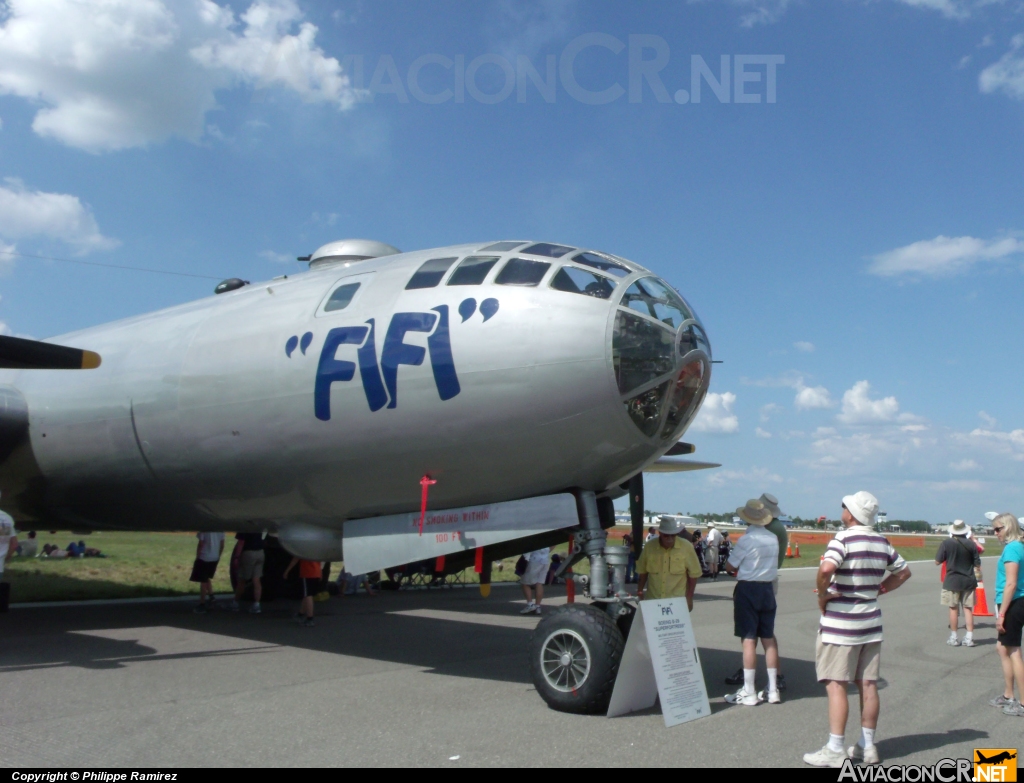NX529B - Boeing B-29 Superfortress - Commemorative Air Force