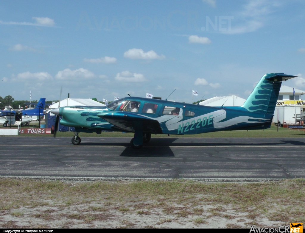 N2220E - Piper PA-32RT-300T Turbo Lance II - Privado