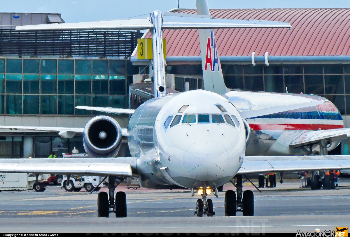 LV-BDO - McDonnell Douglas MD-83 (DC-9-83) - Austral Líneas Aéreas