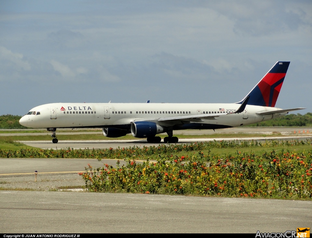 N718TW - Boeing 757-231 - Delta Airlines