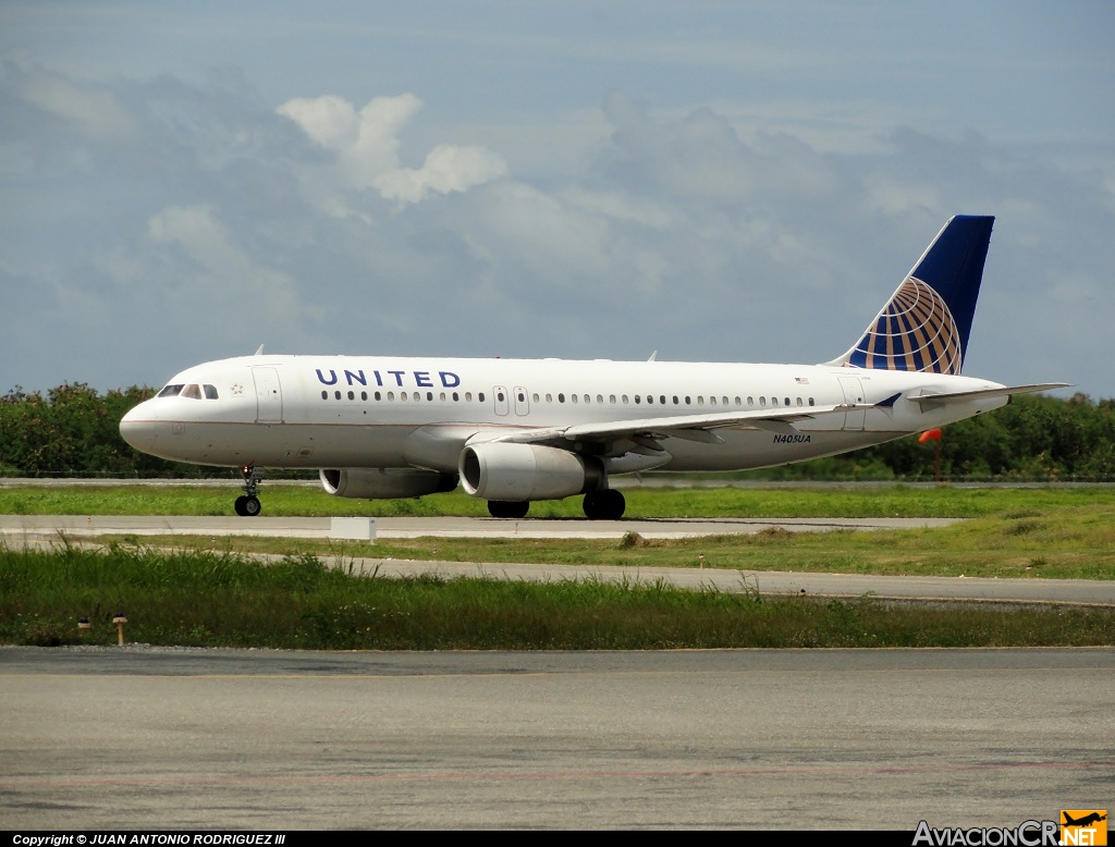N405UA - Airbus A320-232 - United Airlines