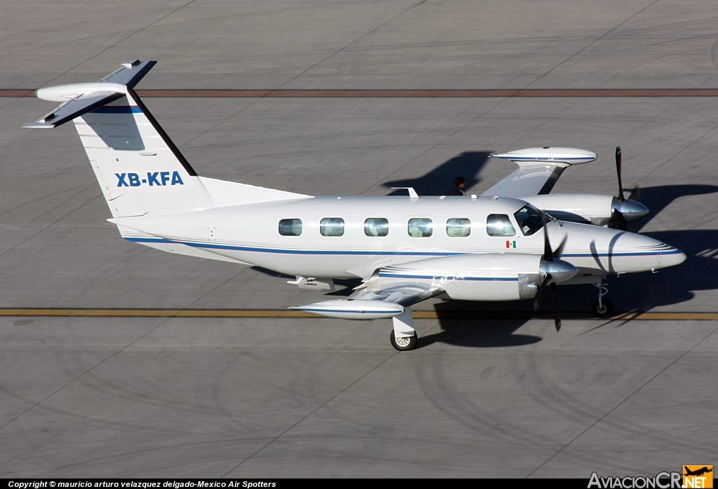 XB-KFA - Piper PA-42-1000 Cheyenne 400LS - Privado