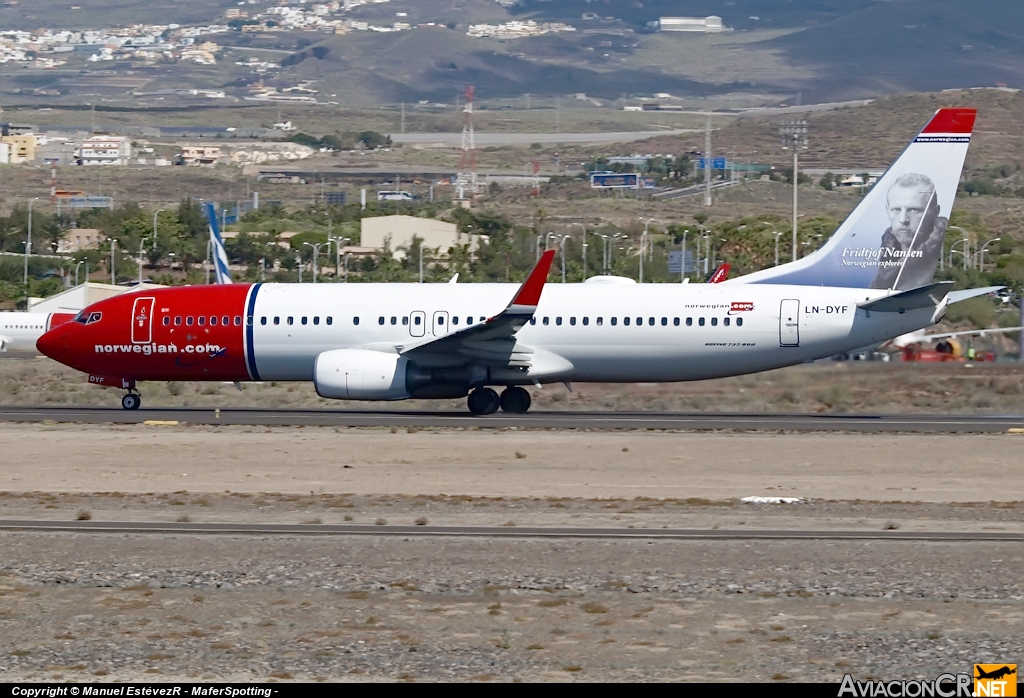 LN-DYF - Boeing 737-8JP - Norwegian Air Shuttle