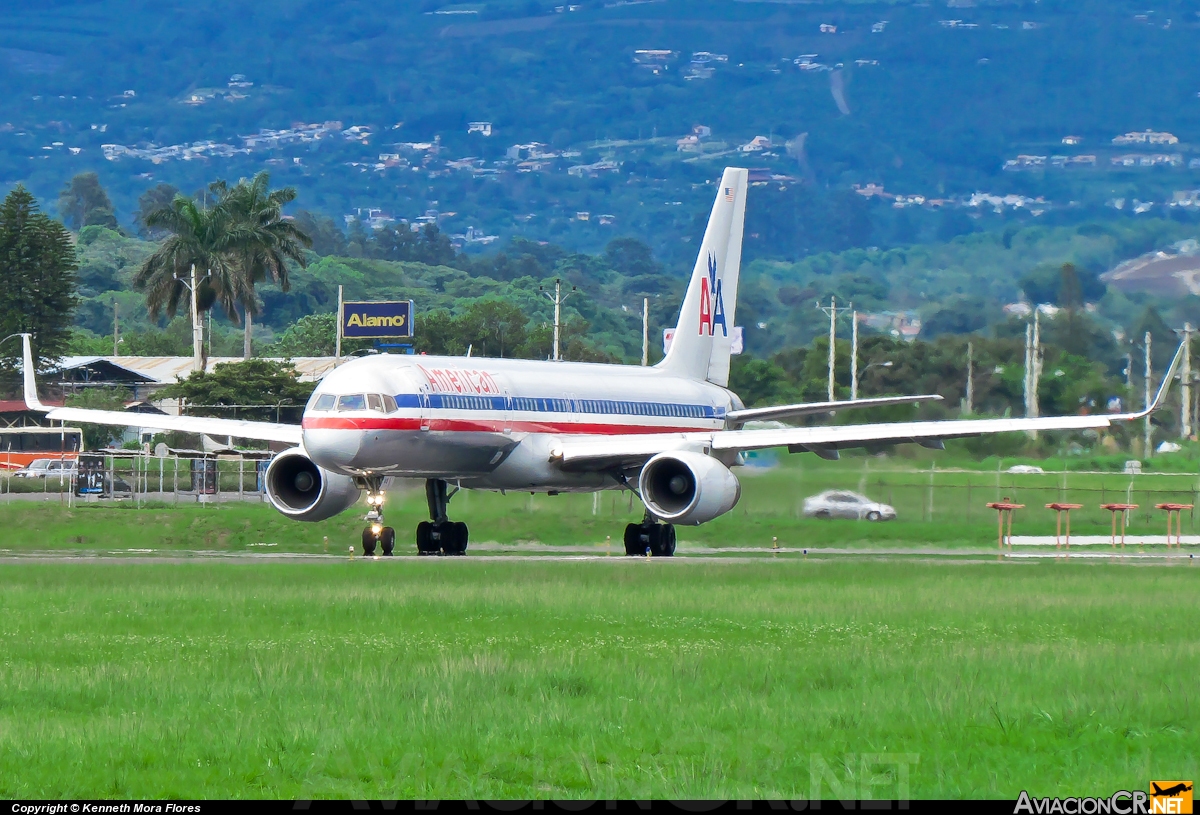 N615AM - Boeing 757-223 - American Airlines