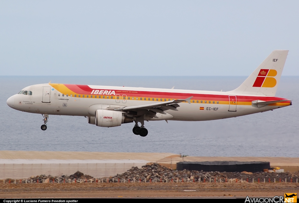 EC-IEF - Airbus A320-214 - Iberia