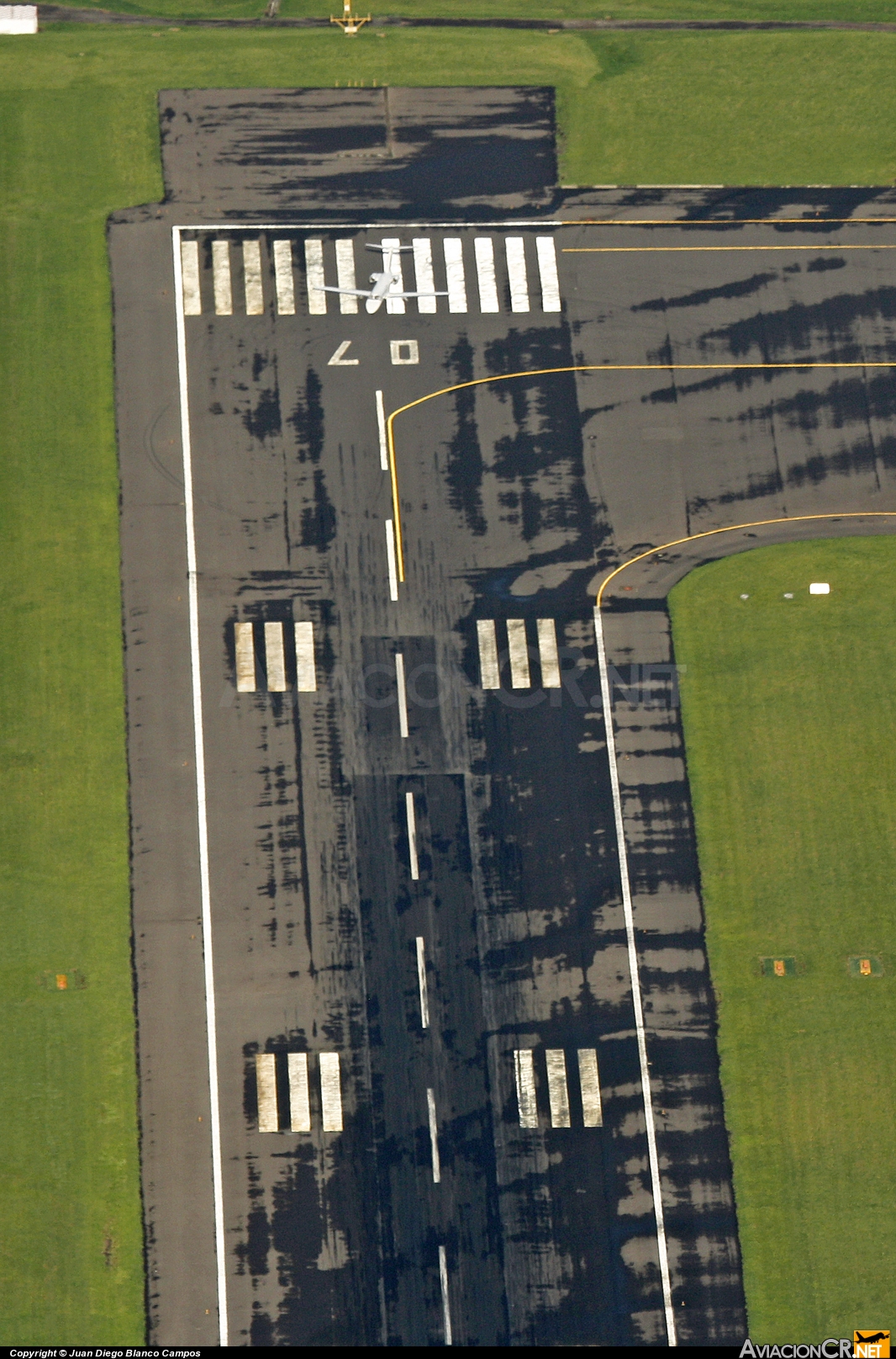 MROC - Aeropuerto - Pista de aterrizaje