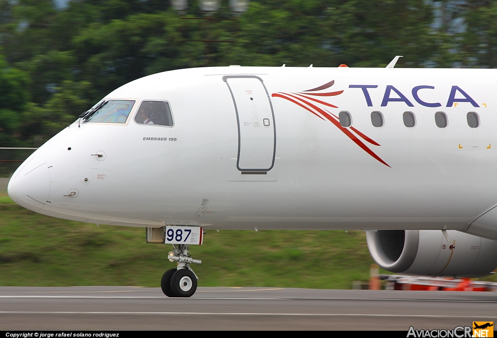N987TA - Embraer 190-100IGW - TACA