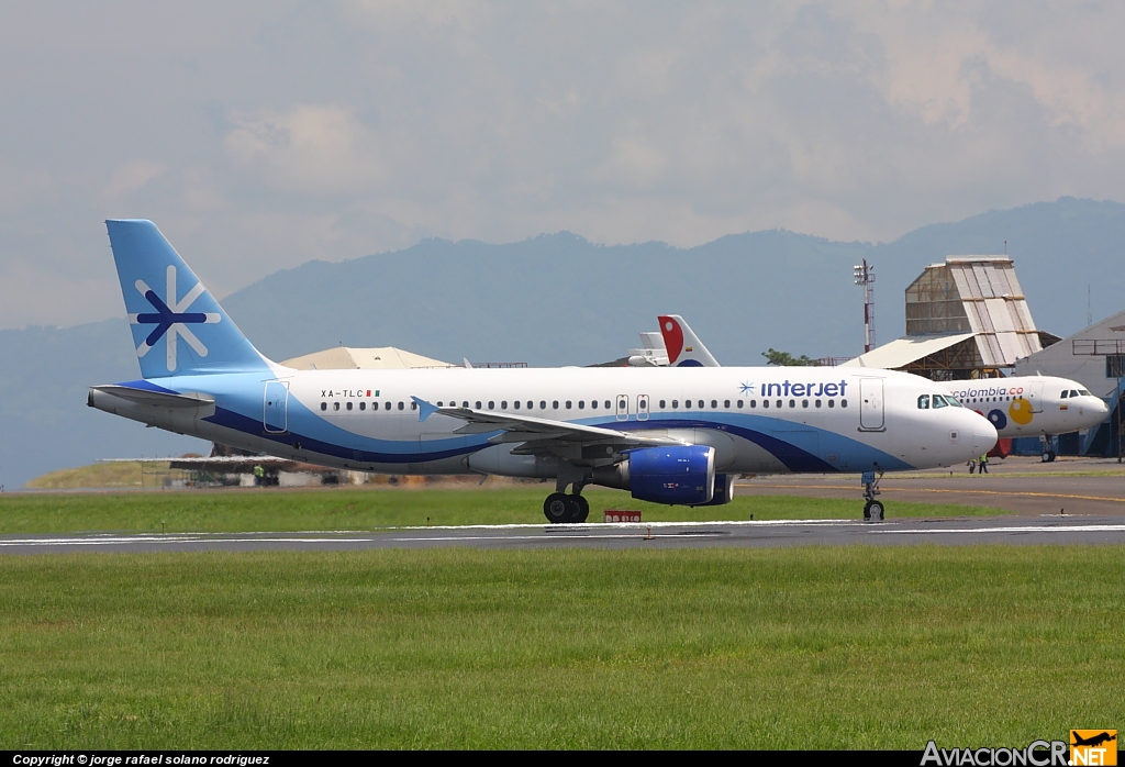 XA-TLC - Airbus A320-214 - Interjet
