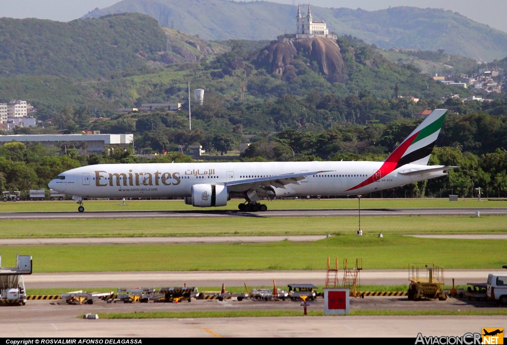 A6-ECV - Boeing 777-31H/ER - Emirates