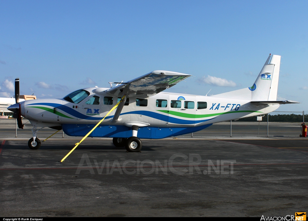 XA-FTG - Cessna 208B Grand Caravan - AX transporter - Taxi Aereo