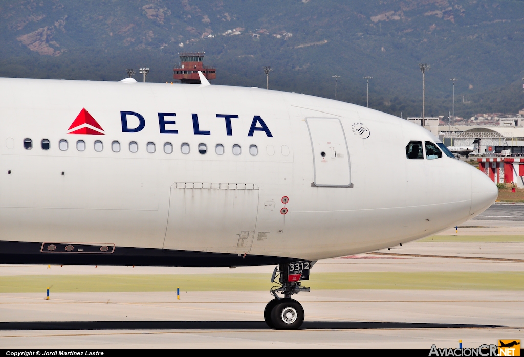 N812NW - Airbus A330-323X - Delta Air Lines