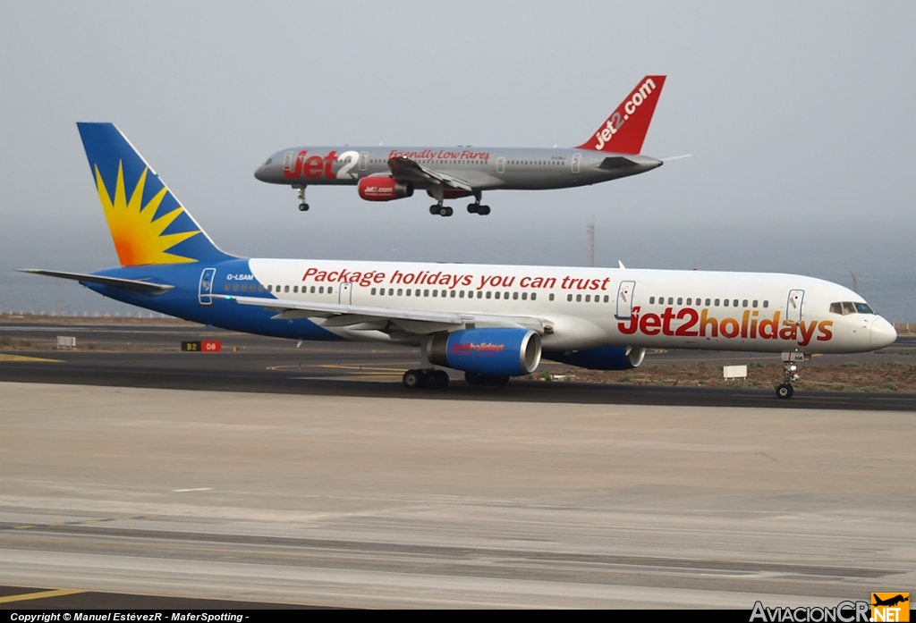 G-LSAM - Boeing 757-204 - Jet2.com