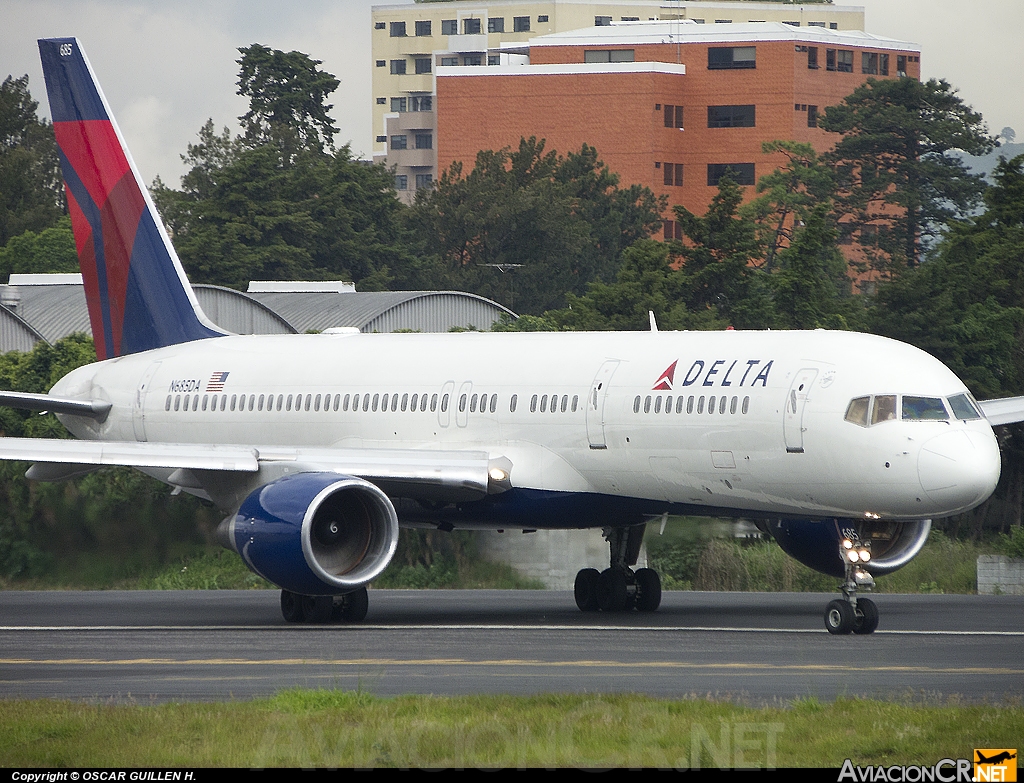 N685DA - Boeing 757-232 - Delta Airlines