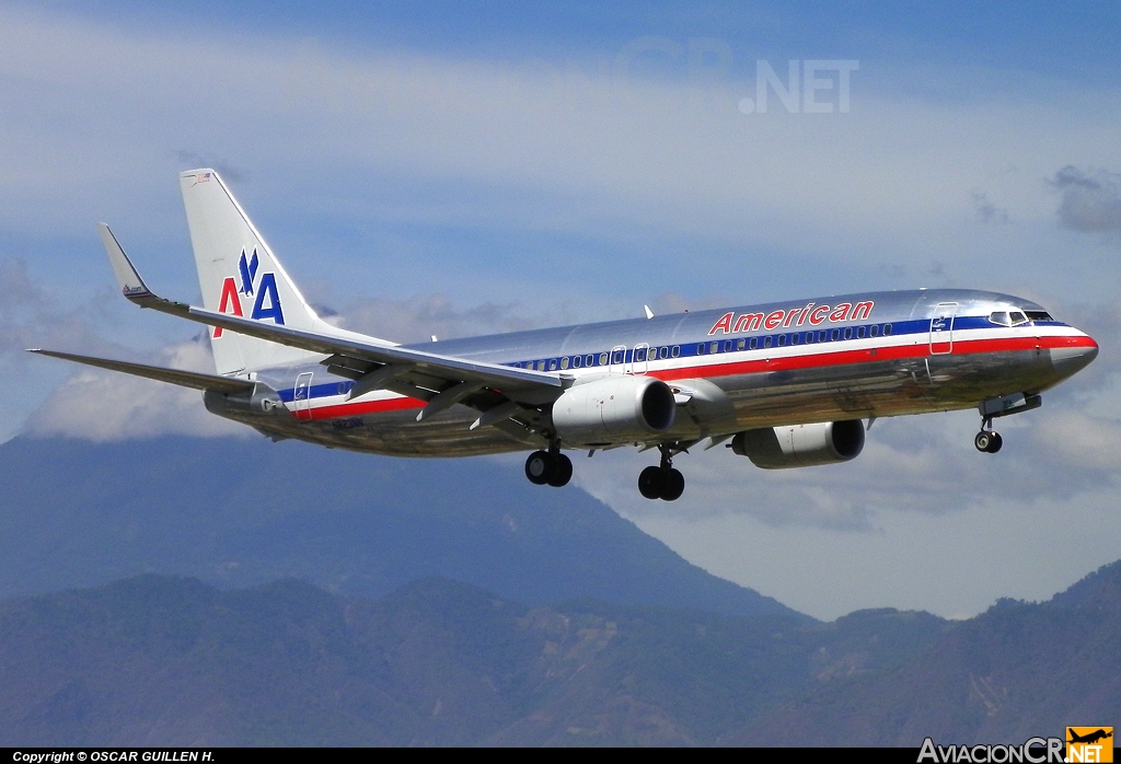 N823NN - Boeing 737-823 - American Airlines
