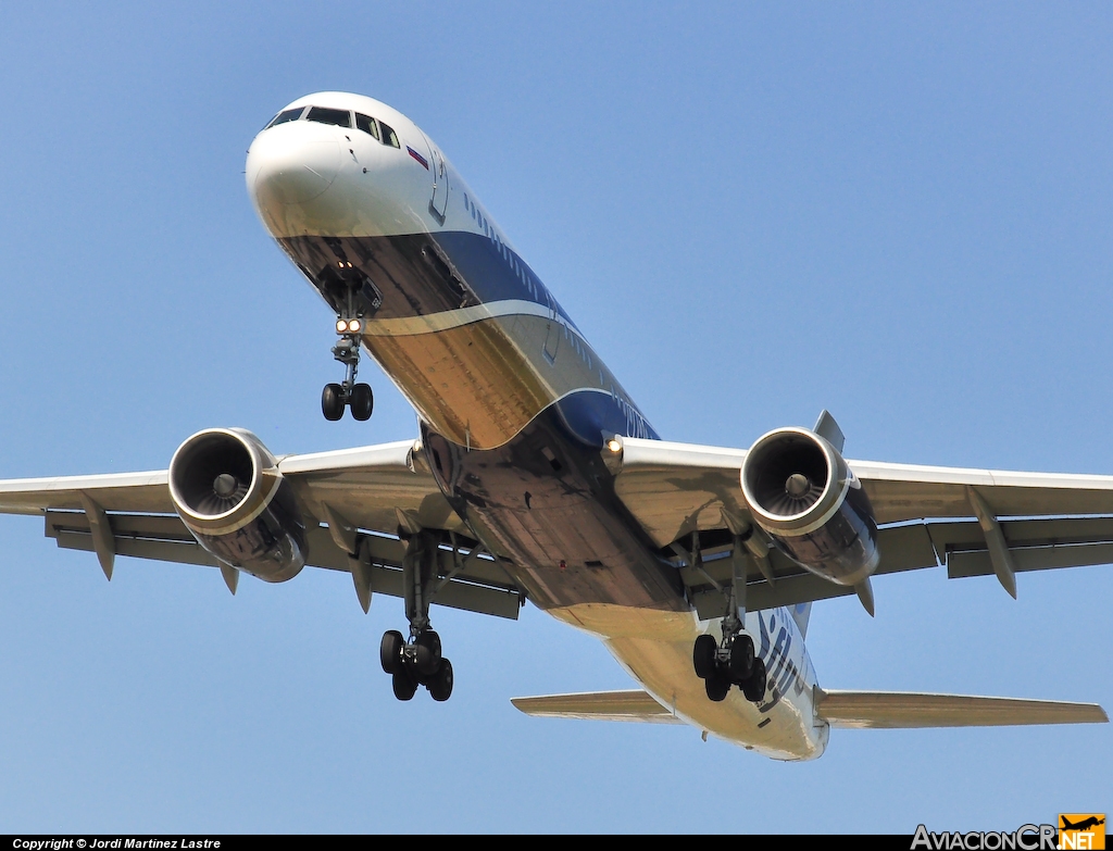 EI-ERF - Boeing 757-256 - I-FLY