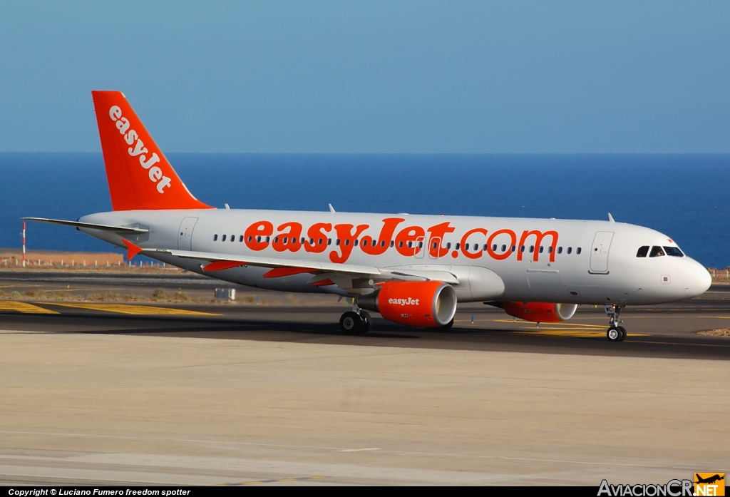 G-EZWC - Airbus A320-214 - EasyJet