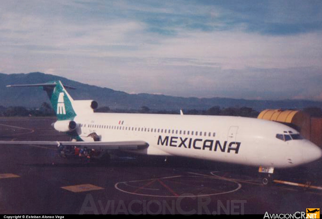 XA-MEF - Boeing 727-264/Adv(F) - Mexicana