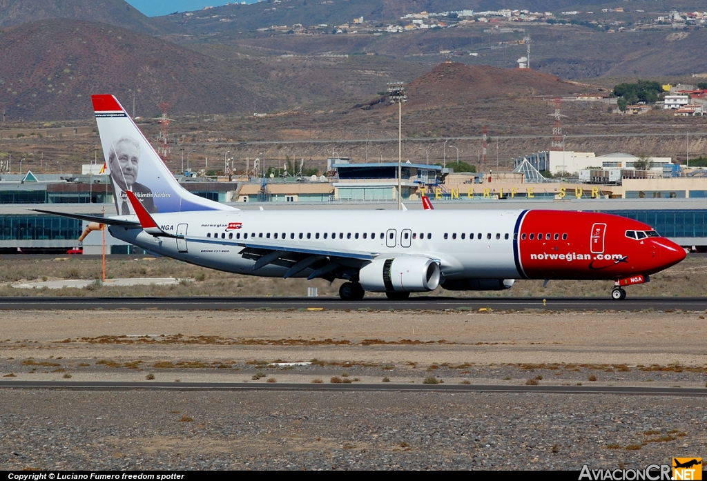 LN-NGA - Boeing 737-8JP - Norwegian Air Shuttle