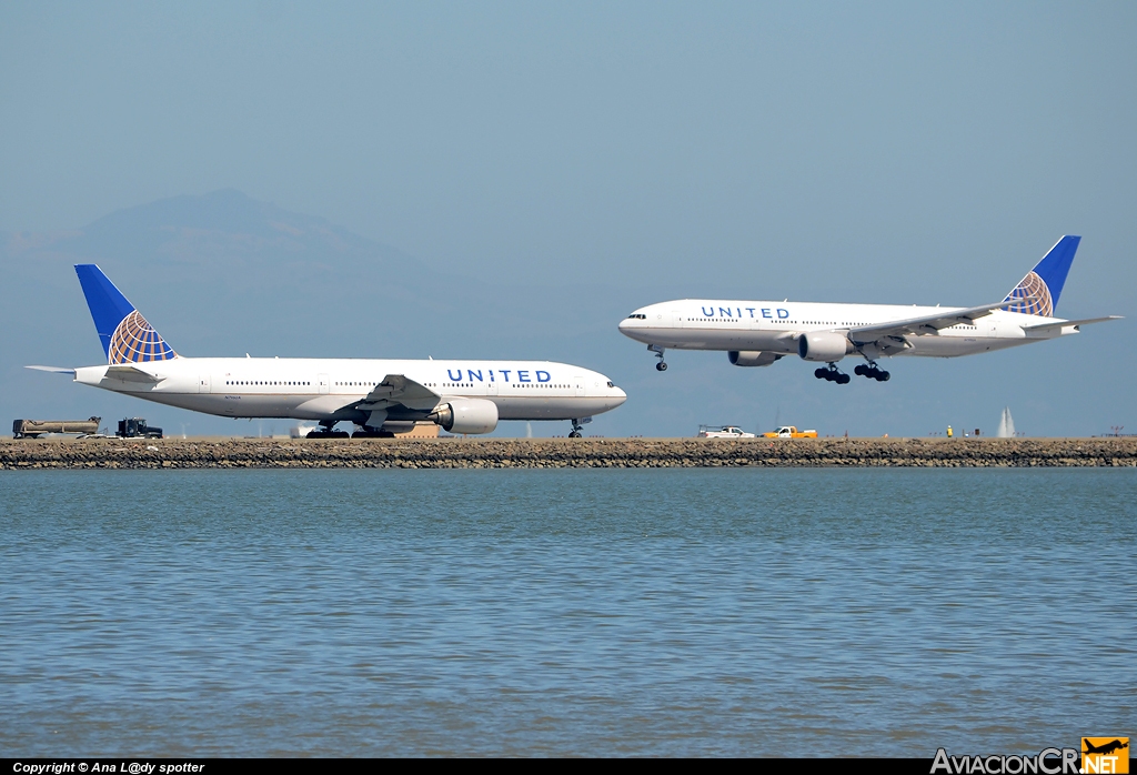 N769UA - Boeing 777-222 - United Airlines