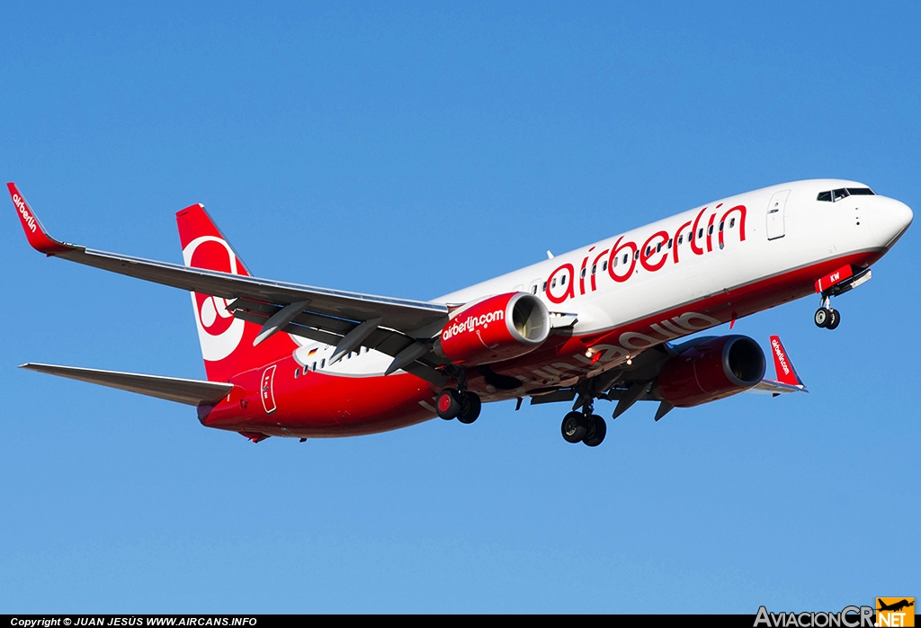 D-ABKW - Boeing 737-86J - Air Berlin