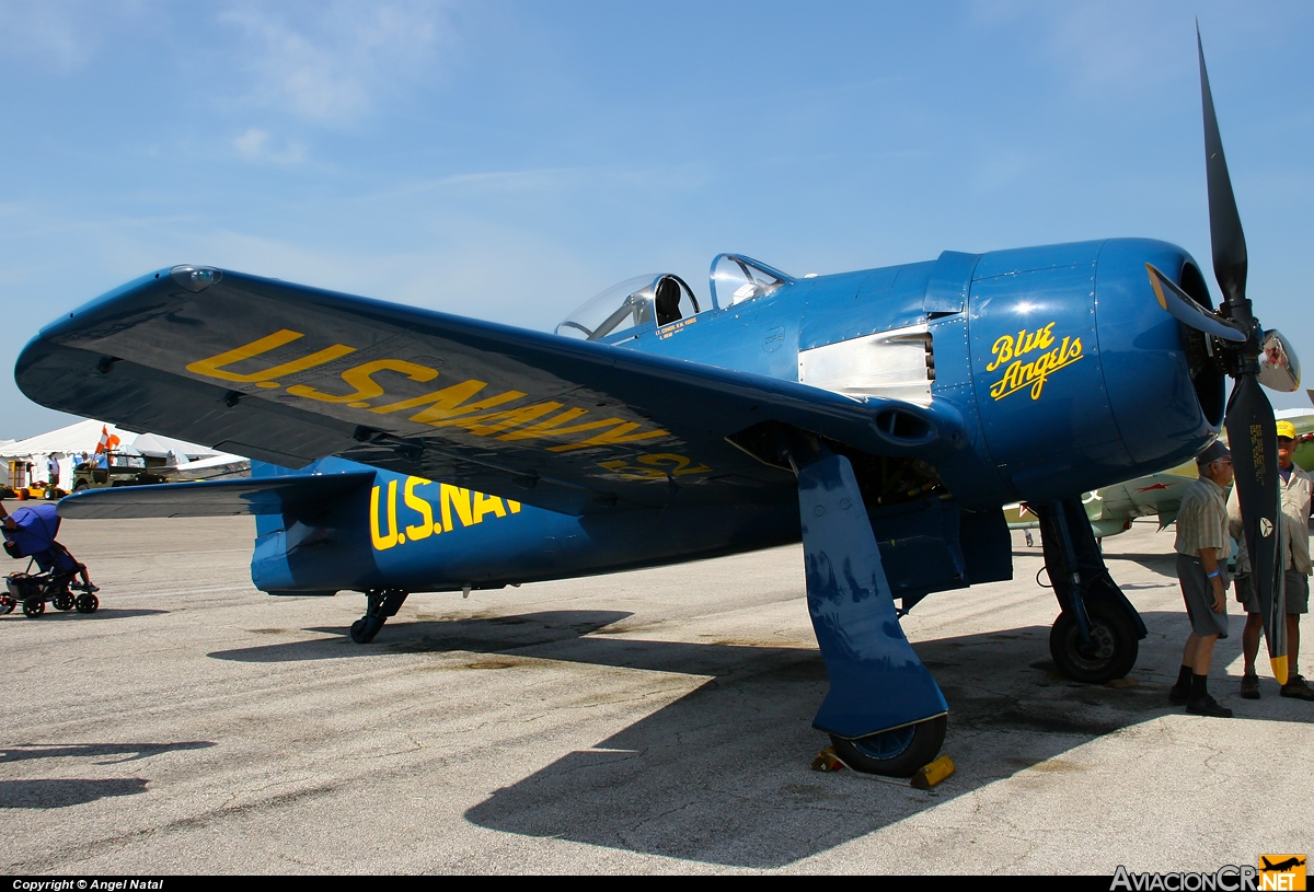 N68RW - Grumman F8F-2P Bearcat - Privado