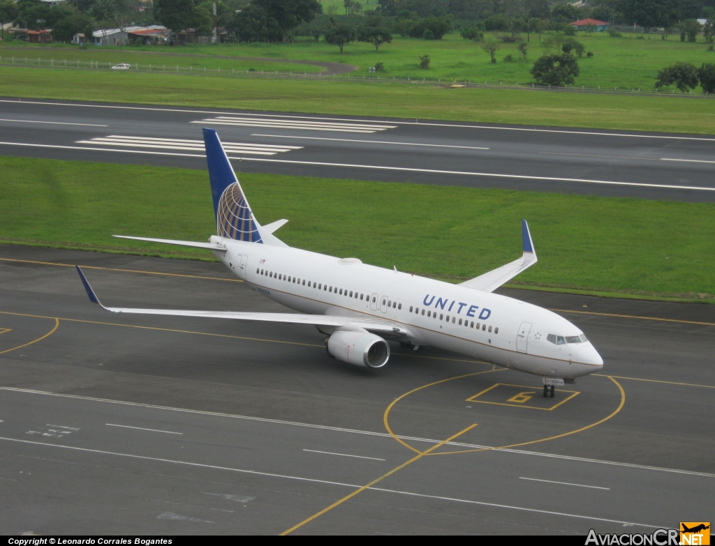 N24224 - Boeing 737-824 - United (Continental Airlines)