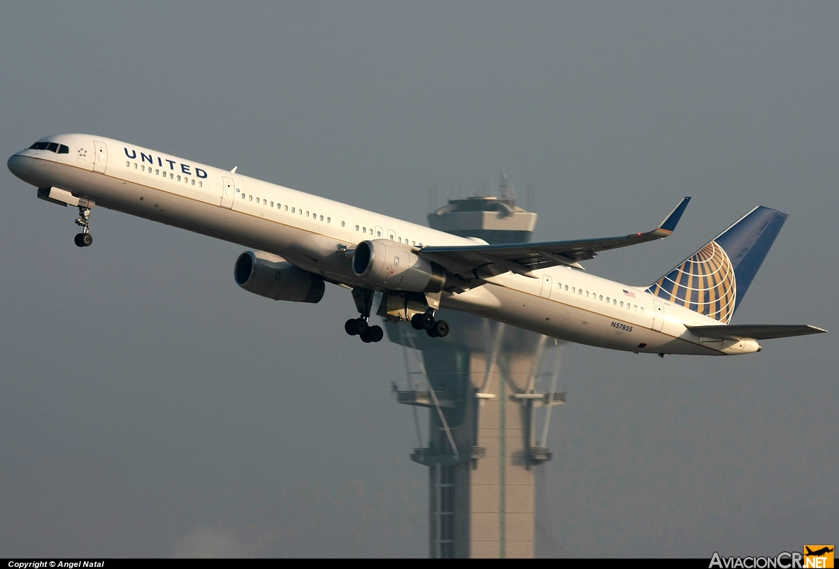 N57855 - Boeing 757-324 - United Airlines