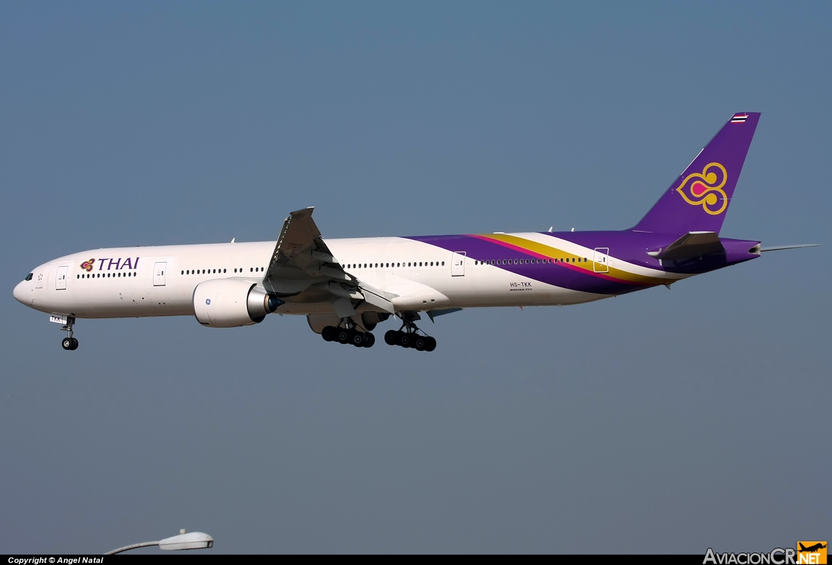 HS-TKK - Boeing 777-3ALER - Thai Airways International
