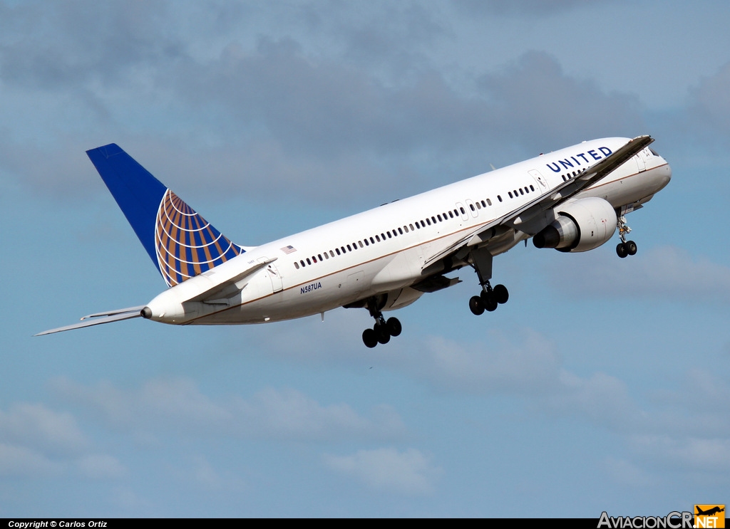 N587UA - Boeing 757-204 - United Airlines