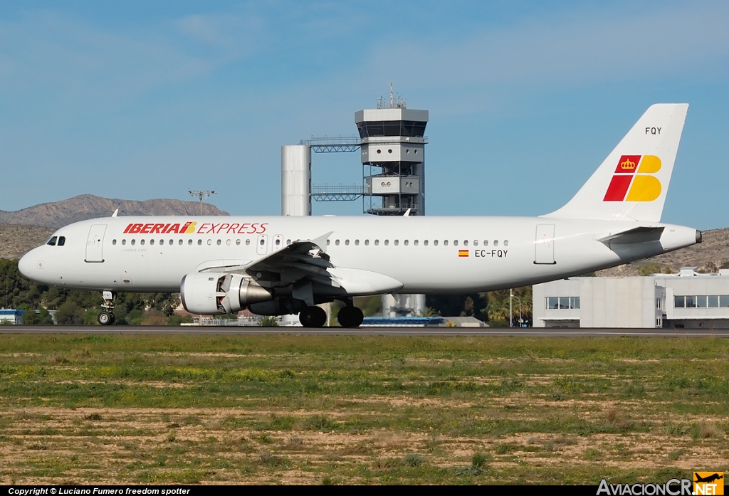 EC-FQY - Airbus A320-211 - Iberia
