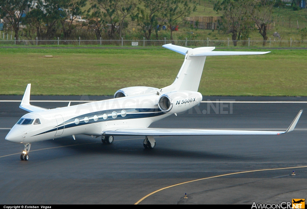N5000X - Gulfstream Aerospace G-V Gulfstream (C-37) (Genérico) - Privado