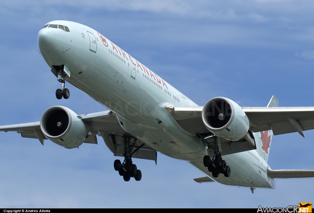 C-FIVS - Boeing 777-312/ER - Air Canada
