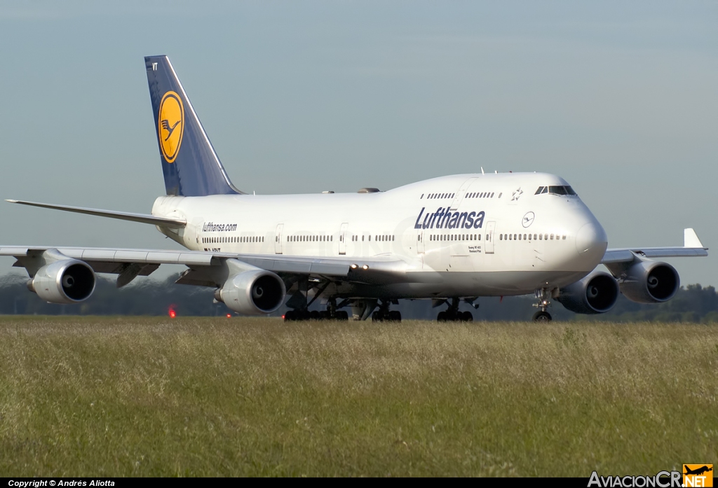 D-ABVT - Boeing 747-430 - Lufthansa