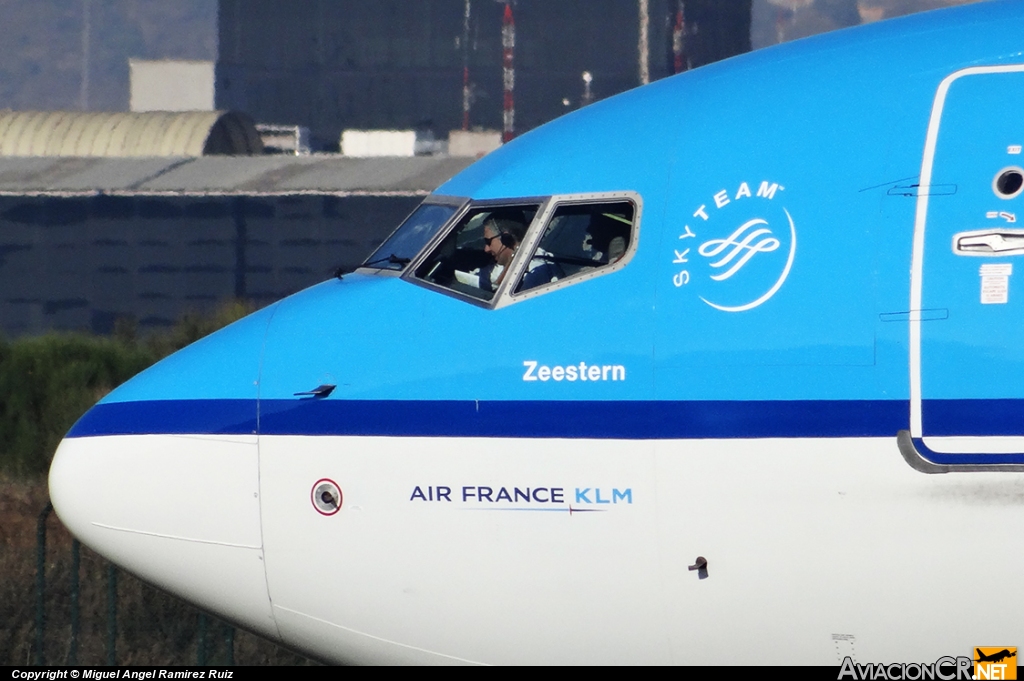 PH-BXT - Boeing 737-9K2 - KLM - Royal Dutch Airlines